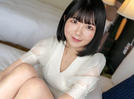 骑兵破解SIRO-5557 こんな清纯そうな娘が！？ショートカット美女はデカくて硬ーいチ●ポがだーいすき！M気质のみゆりさんは责められるほど胸が高鸣っていく！！ 【初撮り】ネッ