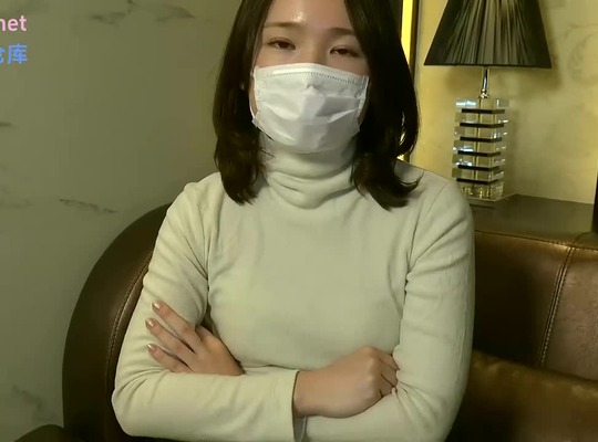 FC2PPV-1005556初次拍摄性感可爱的孕妇酱25岁渴望的少妇用电击棒自慰至高潮对久违的真实男性兴奋不已最终完成了内射