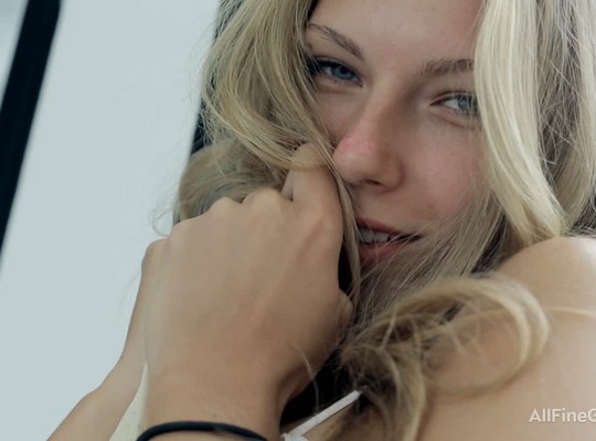 WOWGIRLS2014-12-03释放一些紧张