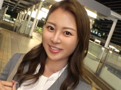 骑兵破解GANA-2928 マジ軟派、初撮  1971 さすがオフィス街 仕事できそうなOLに遭遇 一日履いて蒸れたストッキングを破いて手マン& ampクンニに抗えず大声で喘