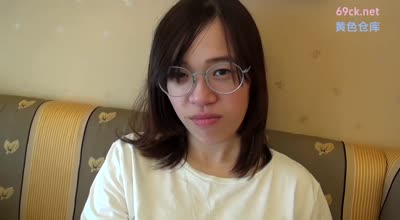 FC2PPV-947806罕见视频全脸露肉肤色白皙F罩杯超巨乳临近分娩的性感19岁少妇求中出腹部鼓胀摇晃至高潮眼白翻飞宝宝没事哦再猛烈点啊