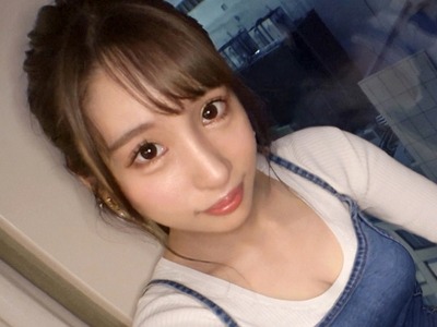 骑兵破解GANA-2772 マジ軟派、初撮。 1842 スラッと超絶美脚のニコニコ女子をナンパ！男優が到着するまでの間は電マオナニー…準備万端！即SEX！華奢な体に容