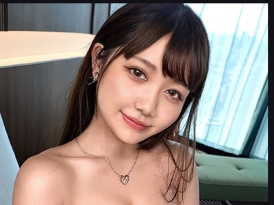 骑兵破解MAAN-942 【エロすぎ舌技に圧倒】友達と3Pしちゃうくらいスケベなパイパン娘！更衣室でこっそりフェラ抜き撮影♪ホテルでは手マンに感じ過ぎて潮吹