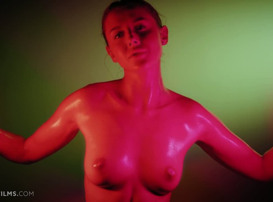 ULTRAFILMS2023-12-01欲望的阴影