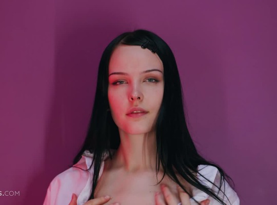 ULTRAFILMS2023-05-12感官女孩