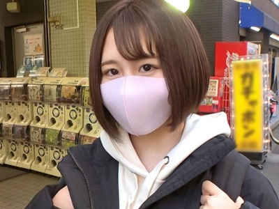 骑兵破解GANA-2676 マジ軟派、初撮。 1781 アイドル好きなオタ活女子を秋葉原でナンパ！最初はコチラの要求を躱すへらへらと躱すも、乳首をいじられたあたり