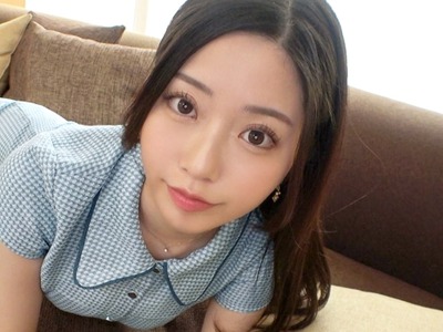 骑兵破解SIRO-5117 【彼氏＜AV女優への憧れ】むちむち太もも・すべすべお尻・つるつるパイパン・キツキツおま◯こ、下半身にエロが詰まったペットショップ