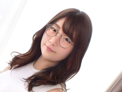 骑兵破解SIRO-4449 【初撮り】【Gカップ若妻】【旦那よりも硬くて大きい..】旦那の浮気を疑う魅惑ボディの若妻。久しぶりの卑猥な雰囲気に高ぶってきた彼女