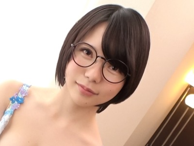 骑兵破解SIRO-4505 【初撮り】【纯真ガール】【天然Hカップ娘】人见知りで纯粋な现役大学生が参戦。话を闻いているうちに彼女の魅力に惹かれていき、可爱い