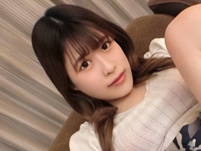 骑兵破解SIRO-4812 【初撮り】【おっとり系ギャル】【激ピストンに连続絶顶】笑顔が可爱らしいイマドキのギャルアパレル店员が登场。『奥をガンガン突かれ