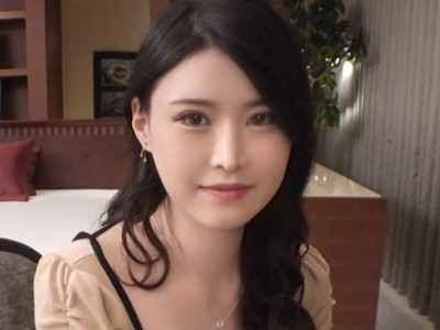 骑兵破解SIRO-4817 【初撮り】【美人女医】【エロすぎる神尻】M属性を秘めた自称性欲异常のエロオーラ溢れる美人妻が登场。勃起チ○ポが蕩けてしまうほどの