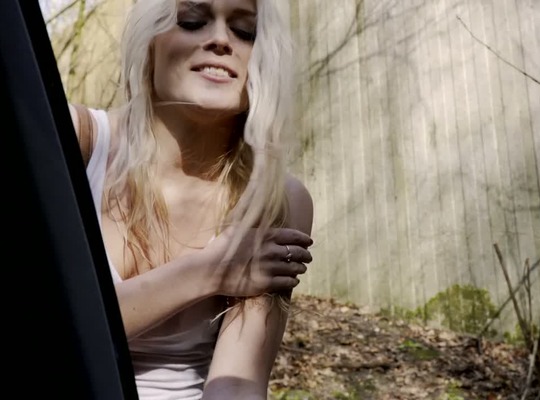 MOFOS2017-04-15受困佳人深喉