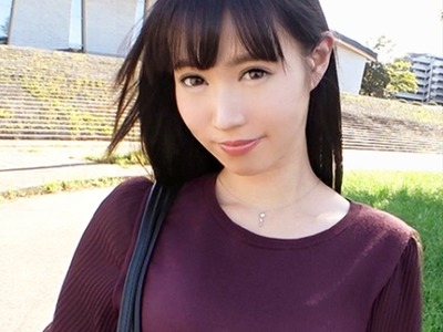 骑兵破解MIUM-649 働くドMさん. Case.41【ごっくん&amp;中出し】有能秘书、业务遂行のためなら精子も饮み込む。面接中でも社长の高级车だろうがお构い无しに袭い来