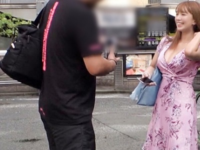 骑兵破解GANA-2354 マジ軟派、初撮。 1529 【ガチ人妻デリヘル嬢】落としたハンカチを拾ってくれたのは包容力抜群のデリヘル嬢(人妻・子持ち)でした！いつも