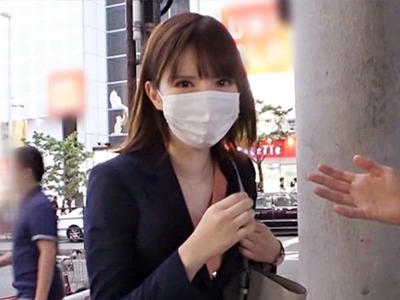 骑兵破解GANA-2298 マジ軟派、初撮。 1495 保険の営業ウーマンがストレス溜まってムラムラ！ストッキング破って発散セックス開始！！濃密な接触の繰り返しに