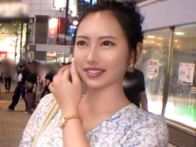 骑兵破解GANA-2366 マジ軟派、初撮。 1538 女神の様に優しい美女をナンパ成功！スキンシップと言って距離を縮めれば流されてしまう彼女に電マを当てていくと