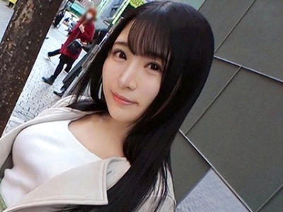 骑兵破解GANA-2456 マジ軟派、初撮。 1611 下着メーカーで働く押しに弱い美女をナンパ成功！お願いされると断れない彼女は流されるまま下着姿…勢いで下着の