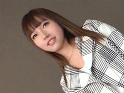 骑兵破解GANA-2275 マジ軟派、初撮。 1473 「彼氏大好きだから裏切れない」でも押しに激弱なスレンダー美女(笑)押せ押せで迫ったらまんまとヤレちゃった(笑)オ