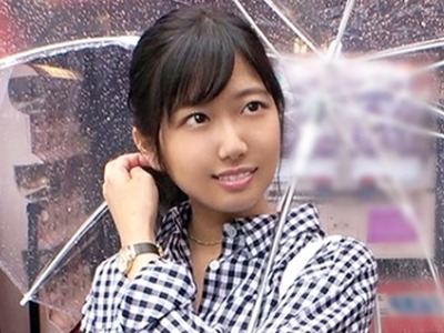 骑兵破解GANA-2314 マジ軟派、初撮。 1502 雨の秋葉原で自ら傘を壊してみた！心配して声をかけてくれた優しさ溢れる京都弁美少女！独り身の寂しさに付け込ん