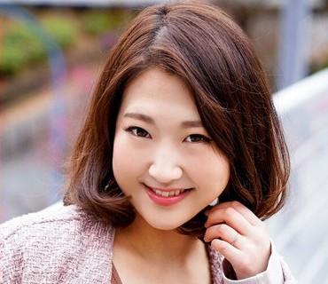 HMDNV-581 Gカップ美人妻35歳、ホテルでオイルまみれにされ一回り以上下の青年にイカされまくるハメ撮りセックス