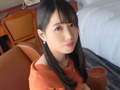 骑兵破解SIRO-4113 【初撮り】【F乳を持つ卑猥な肉体】【早漏すぎる敏感な身体】2年间エッチしてないエロ漫画好きの欲求不満女子。ベッドの上で可爱い声を