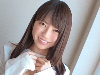 骑兵破解SIRO-4104 【初撮り】【激カワ18歳】【うぶ过ぎる大学1年生】耻ずかしさでカメラを凝视できないうぶな18歳の美少女。人生2人目の相手に.. ネットでAV