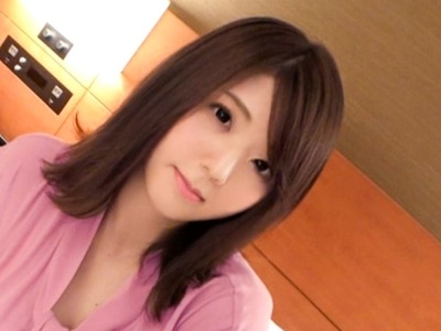 骑兵破解SIRO-4221 【初撮り】【敏感保育士】【愛液まみれの下着】子供大好きな現役保育士さん。出会いが無いと不満を漏らす彼女は、久々の快感に身悶えて.