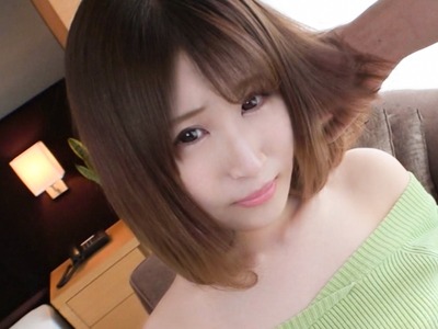 骑兵破解SIRO-4176 【初撮り】【脚を络めて..】【癒し系美少女】癒し系の美白少女。男游びもしてこなかった纯情な女の子が照れ笑いを浮かべて.. 応募素人、