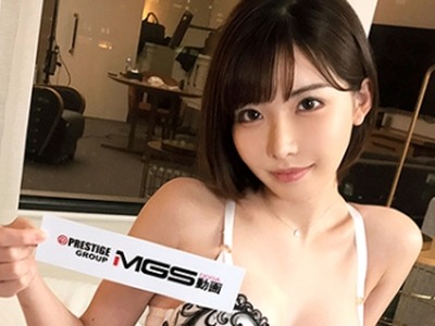 骑兵破解ARA-419 【超最強SSS級】21歳【超大人気○○】えいみちゃん参上！？メガネとマスクで怪しさ満載！素顔を確認すると今を揺るがす超人気AV女優【深田