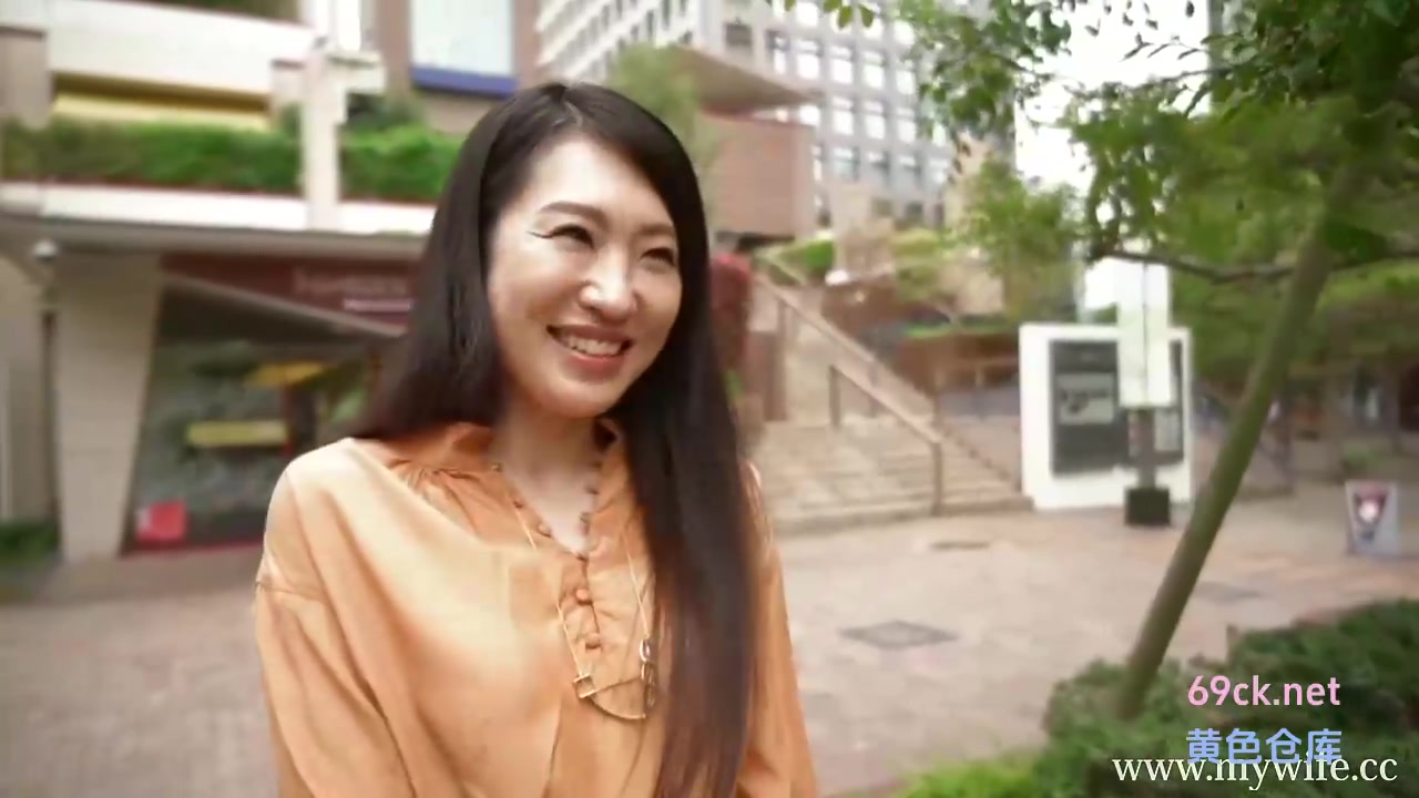 骑兵破解MYWIFE-1512 木村 佳音 セレブクラブ舞ワイフ