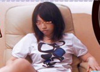 骑兵破解ANT-010 銀座マッサージ店従業員投稿 足裏マッサージZOOM！ZOOM！パンチラ！ マジックミラー越しにパンチラGET！！48人 【2枚組】（DOD）