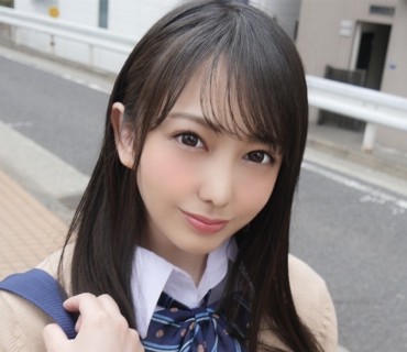 SIMM-433 イラマ×媚薬で喉奥イキ！喉マ●コとマ●コを交互にハメられ体液垂れ流し中出しSEX！