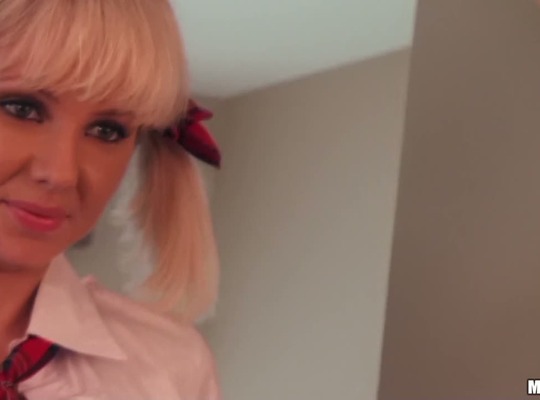 MOFOS2013-10-23俄罗斯学女孩惊喜