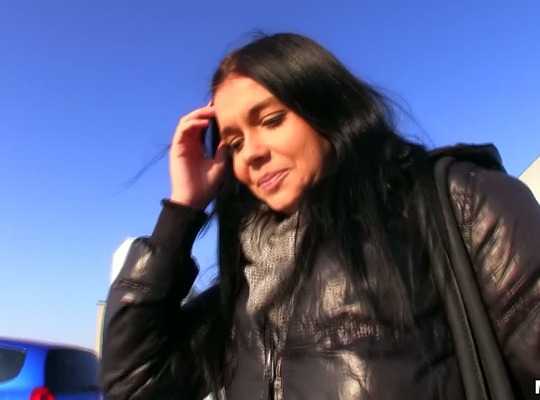 MOFOS2013-01-21将性工作卖给店员