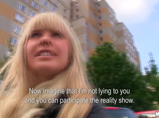 MOFOS2012-11-12猛烈地干我在后座