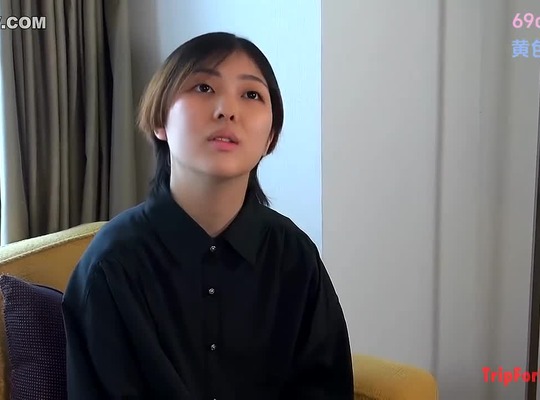 FC2PPV-4435441新变装女孩首吻老司机沦陷射爆