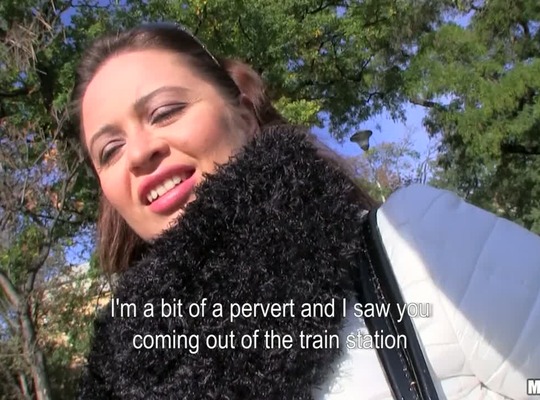 MOFOS2012-12-10给我看看你的大奶