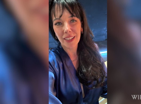 WIFEY2026-04-05凯凯和摩西熟女在丈夫面前吞食黑人大屌