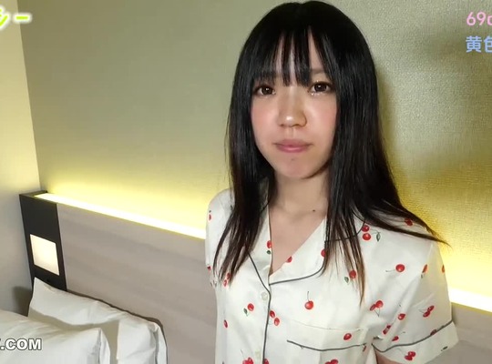 FC2PPV-3618124睡衣诱惑纤细身材傲娇熟女巧手按