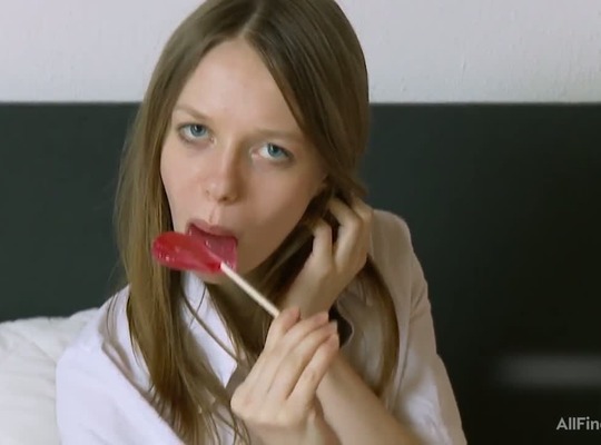 WOWGIRLS2011-06-09最甜的女孩