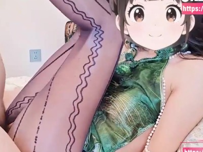 沙发激战正酣大哥突然来电嘘寒问暖小叔恶念顿起狂操嫂子