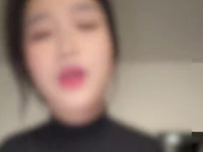 趁老公加班借着给小叔子收拾房间的借口进去勾引被内射后正好老公回来-丝袜小淫妻