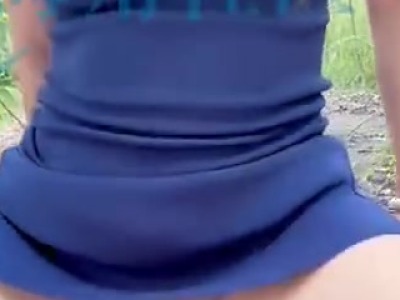 在全是人的公圆玩弄嫂子真刺激