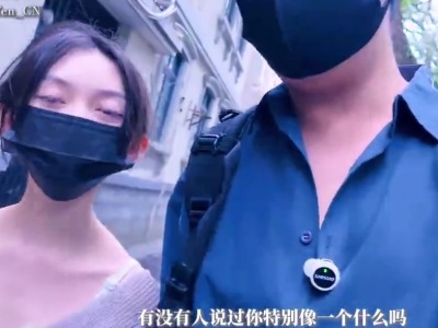 周慕雲ZMY-012彼女の街角新人攝像師的掃街日常