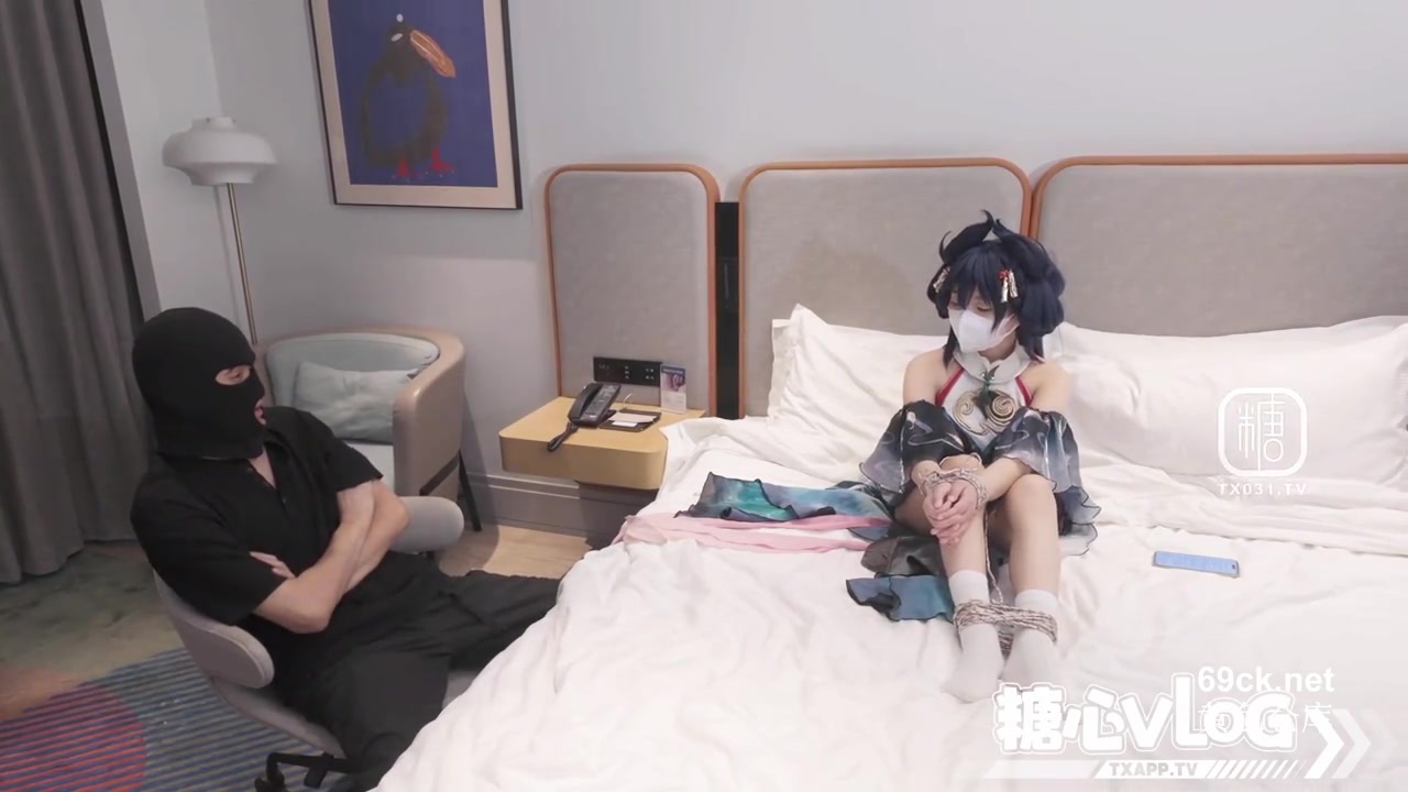 公孙离COS捆绑束缚嫩穴阿狸被捆绑抽插-喵叽小糯